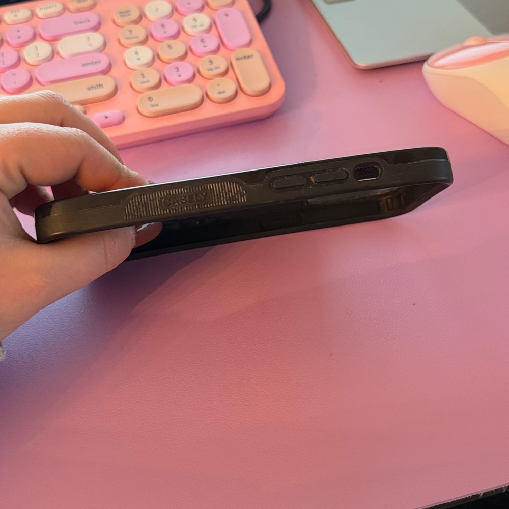 Casley IPhone 14 Pro case - Picture 5 of 5